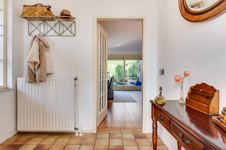 Foto 2 van Molenbuurt 9