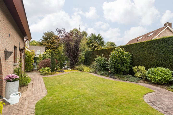 Photo 19 of Aan Hiemstenrade 56