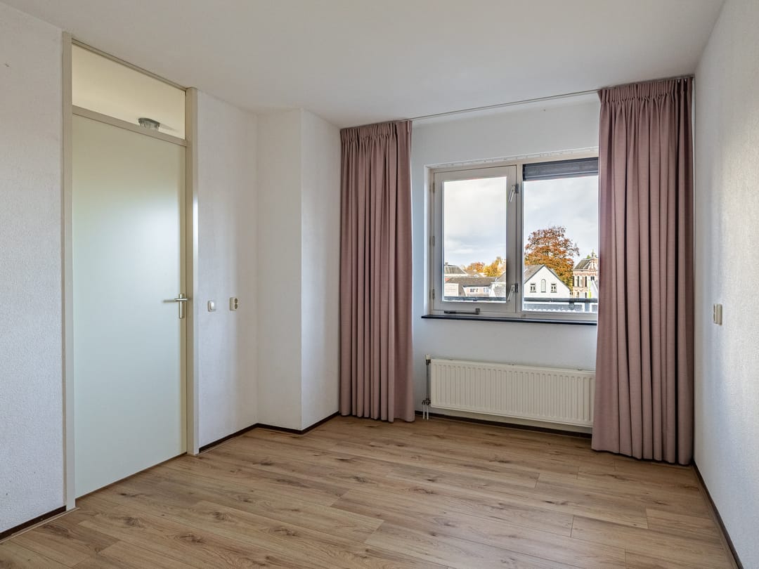 Photo 16 of Ambachtstraat 10