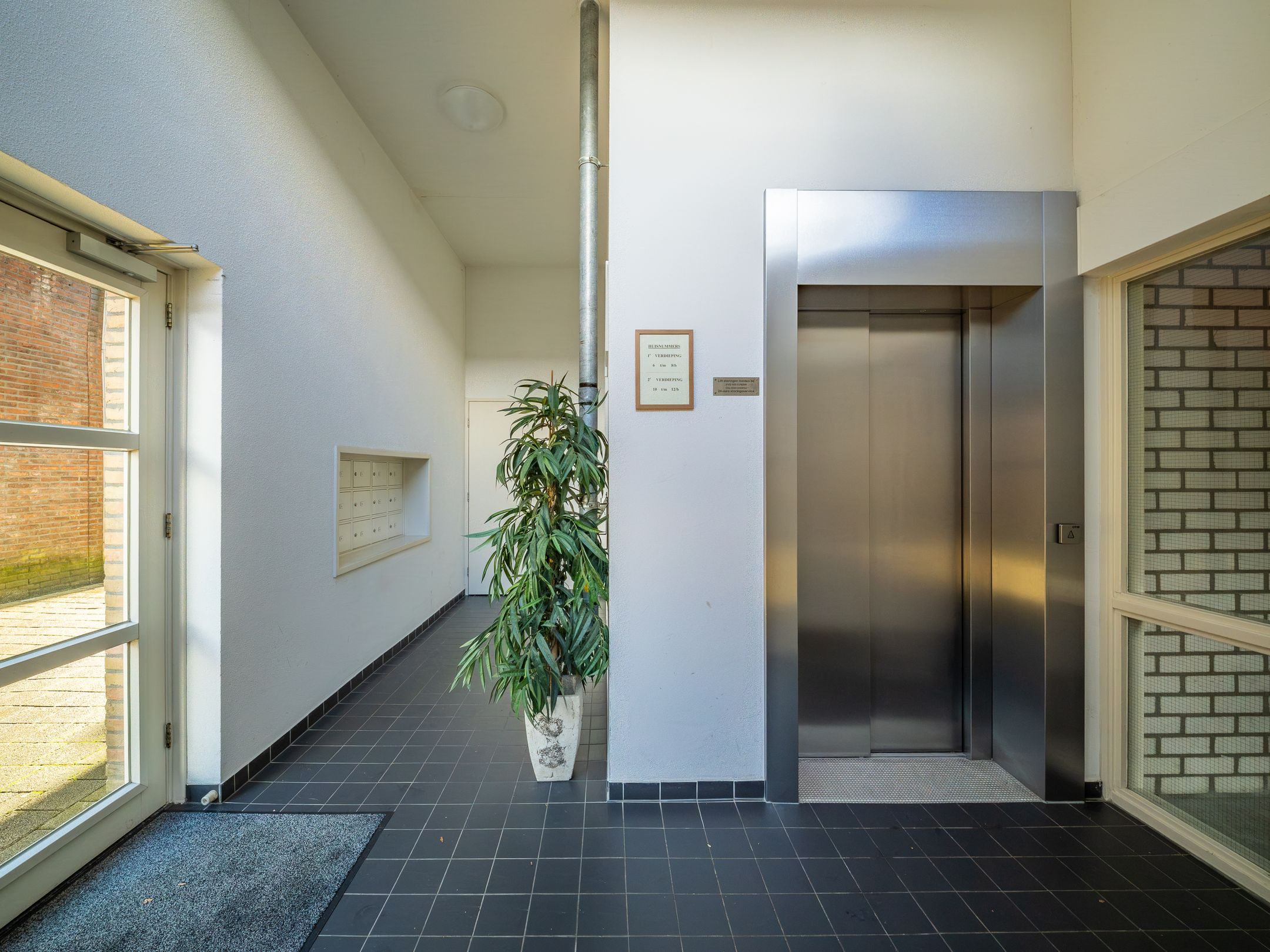 Photo 24 of Ambachtstraat 10