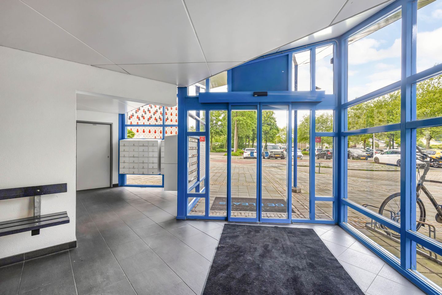 Foto 4 van Tjaarda 190