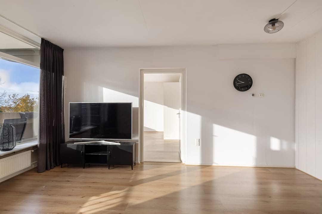 Foto 13 van Tjaarda 190