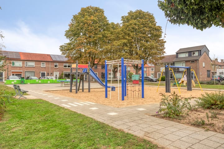 Foto 21 van Graaf Hermanstraat 22