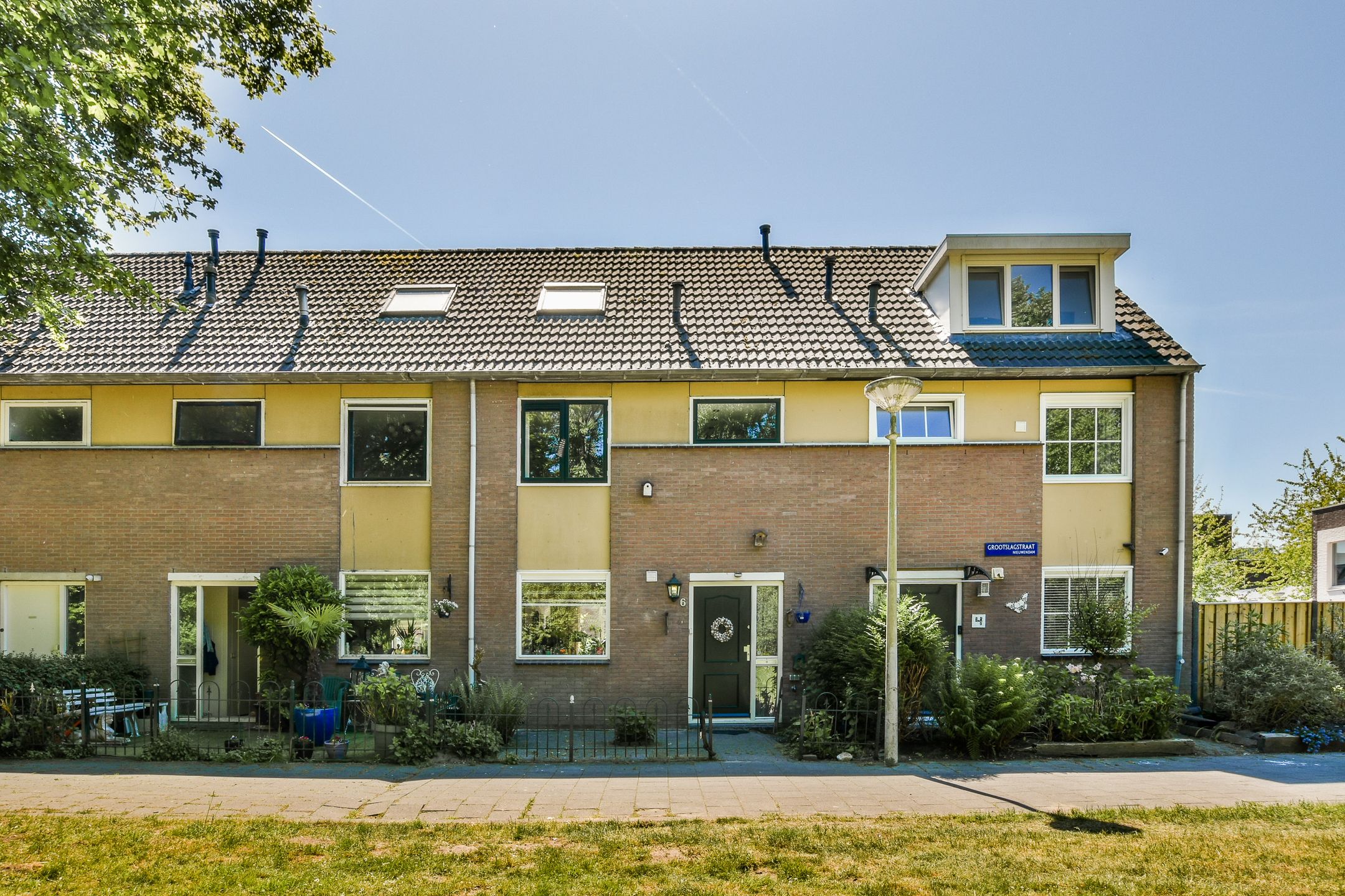 Photo 3 of Grootslagstraat 6