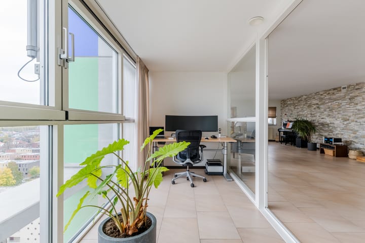 Foto 12 van Westpoint 44