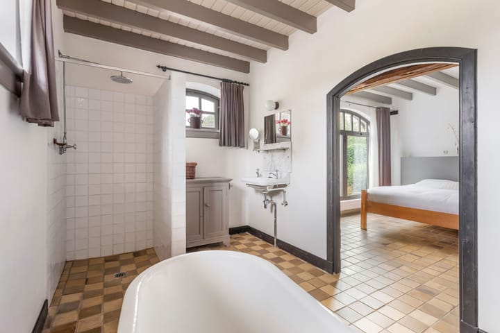 Foto 17 van Baarleseweg 49