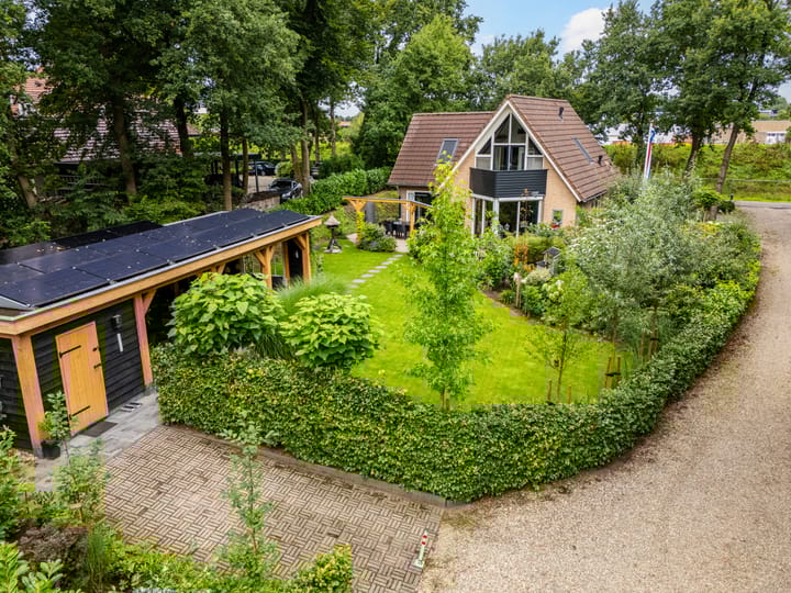 Photo 2 of Tullekenweg 16