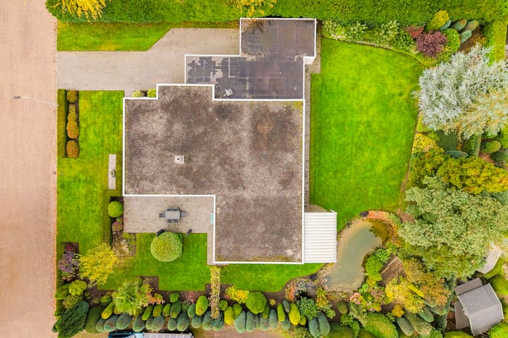 Photo 2 of van Tienhovenlaan 10