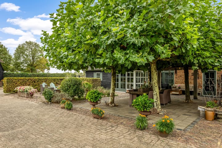 Foto 53 van Baarleseweg 49