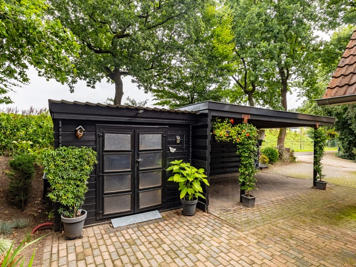 Photo 33 of Tullekenweg 16