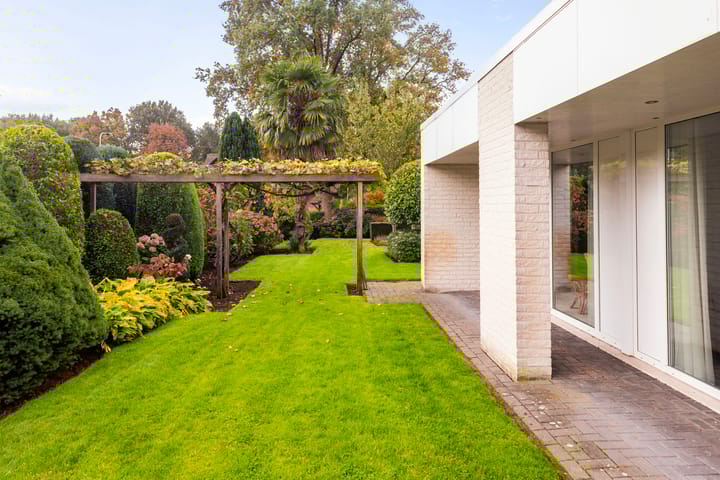 Foto 46 van van Tienhovenlaan 10