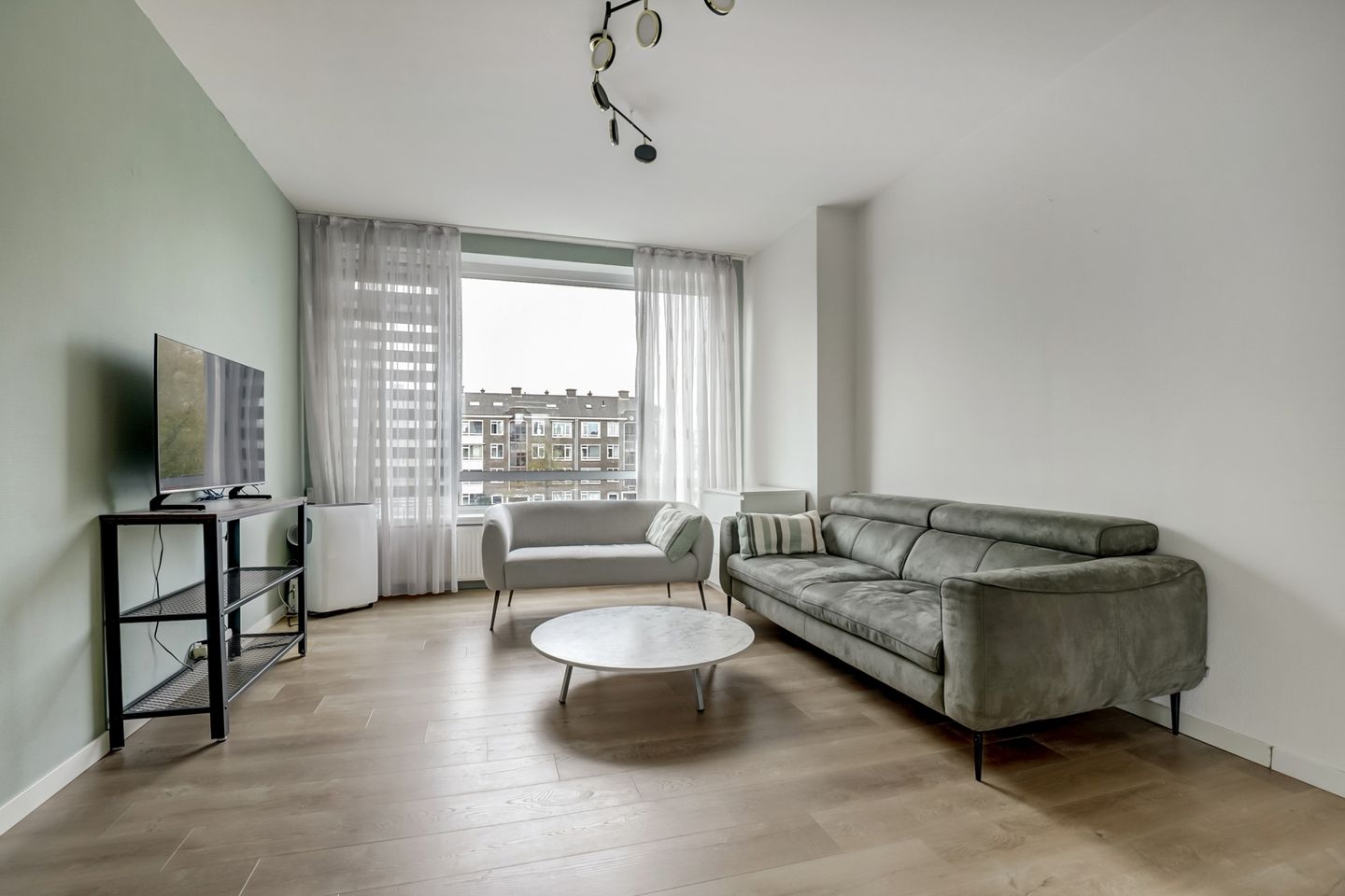 Foto 10 van Veenendaalkade 535