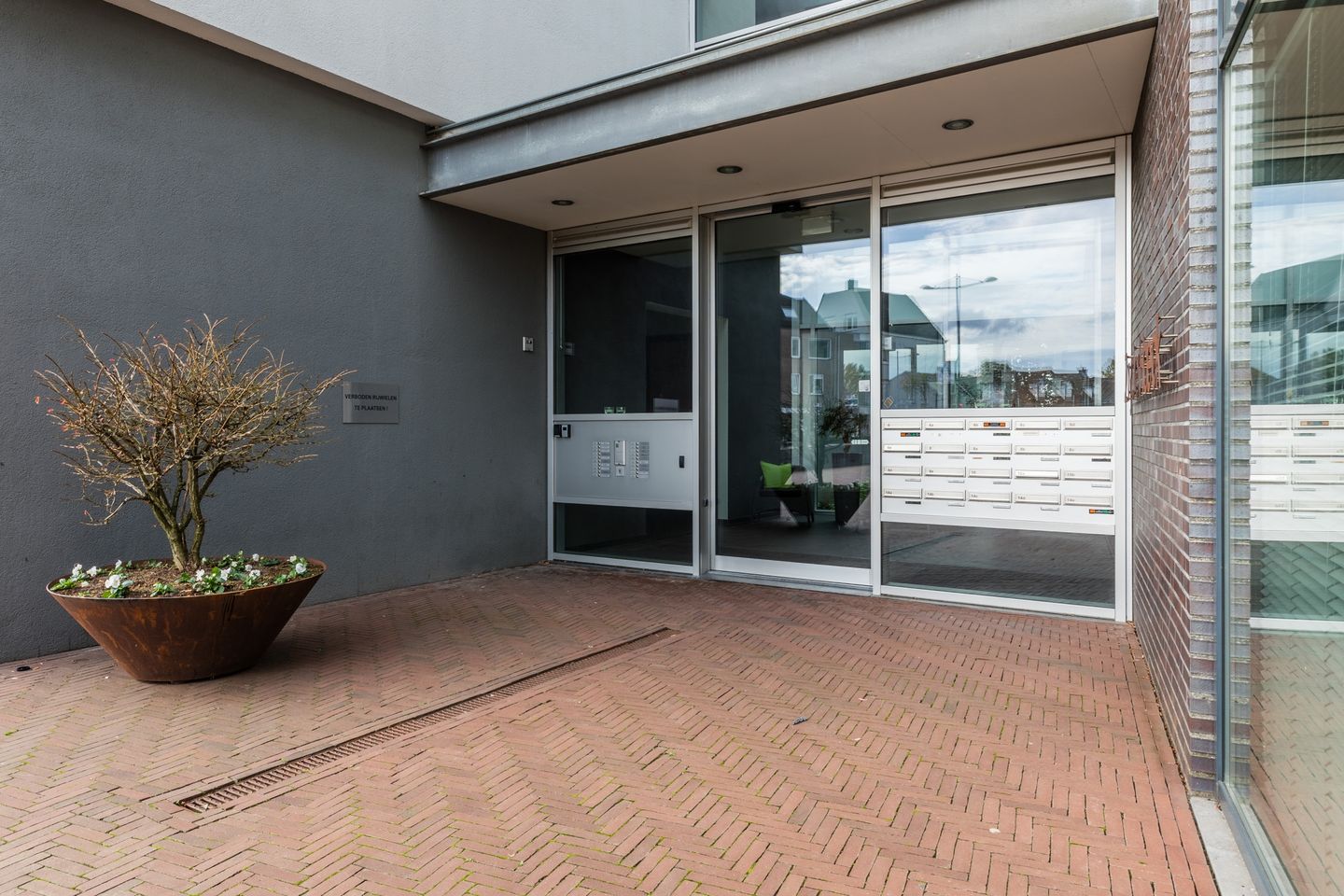 Foto 4 van Zuiderpoort 6