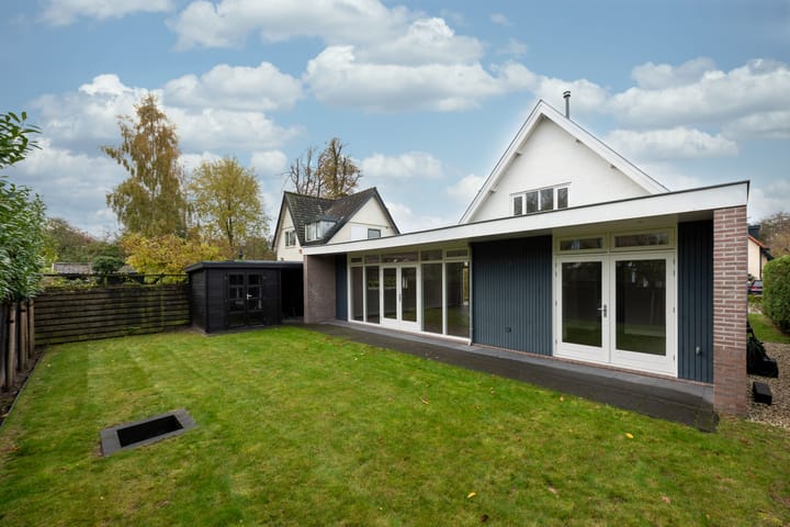 Photo 2 of Heuvelweg 24