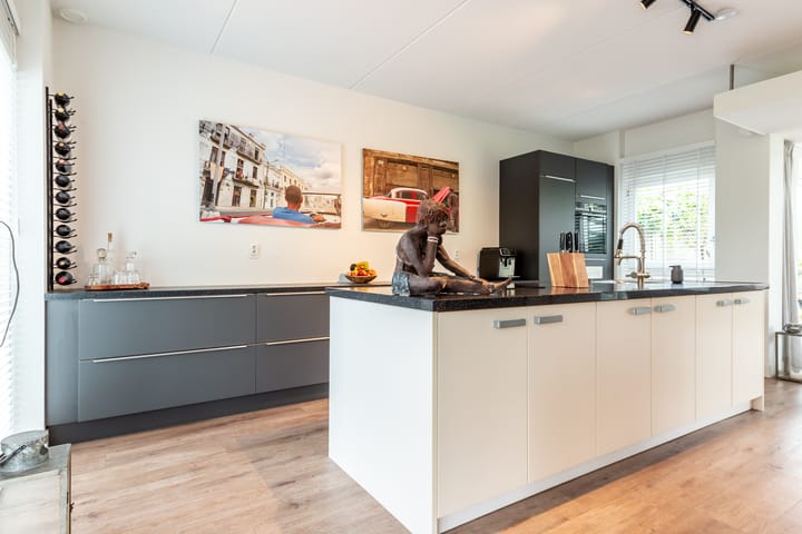 Foto 10 van Zuidewijn 30