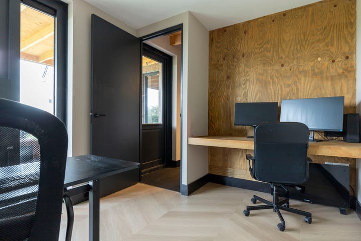 Photo 38 of Spinrok 2