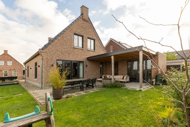 Photo 39 of Spinrok 2