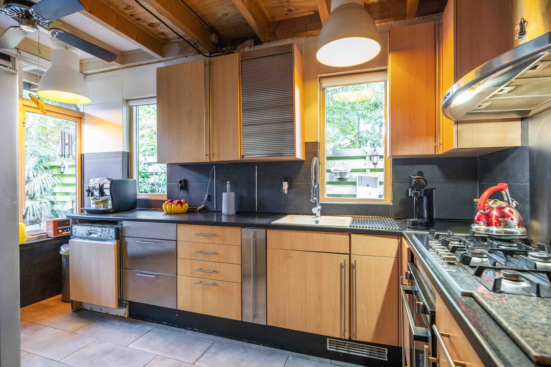 Foto 31 van Allersmaweg 4