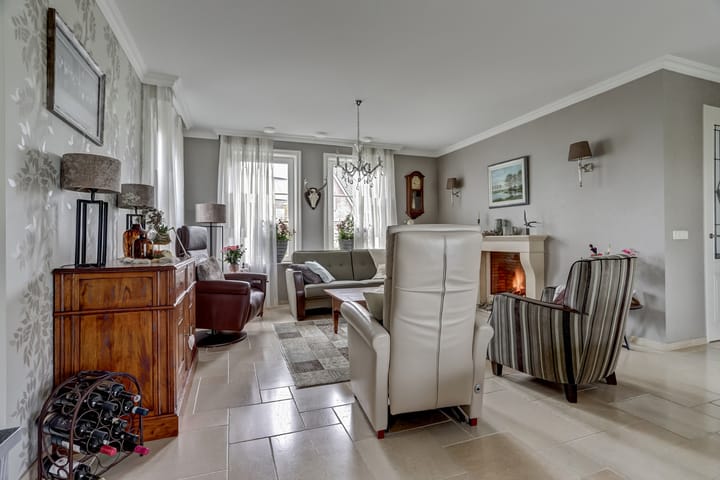 Photo 15 of Kamperfoeliestraat 36