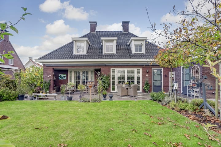 Photo 40 of Kamperfoeliestraat 36