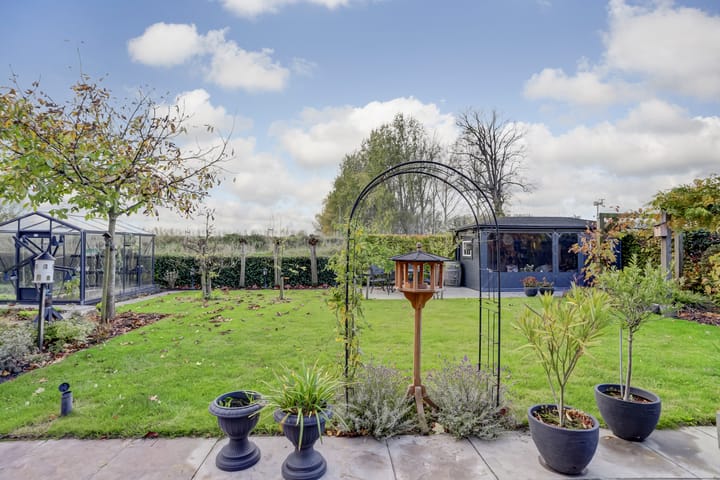 Photo 44 of Kamperfoeliestraat 36