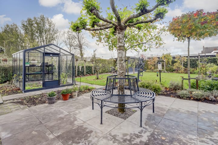 Photo 47 of Kamperfoeliestraat 36