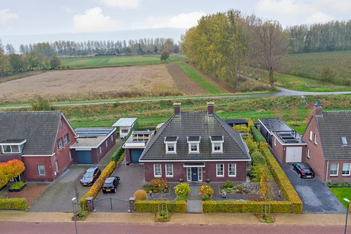 Photo 48 of Kamperfoeliestraat 36