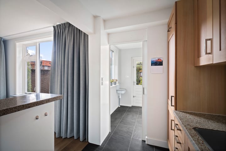 Photo 12 of Van Hetenstraat 84