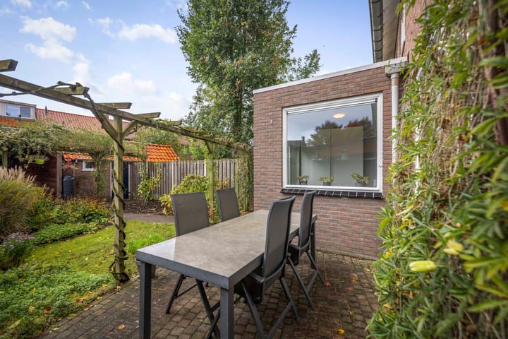 Photo 30 of Van Hetenstraat 84