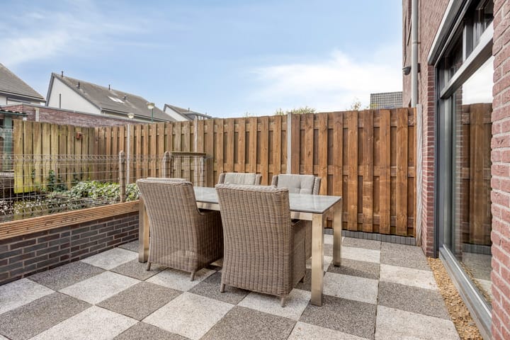 Photo 28 of Landbouwlaan 138