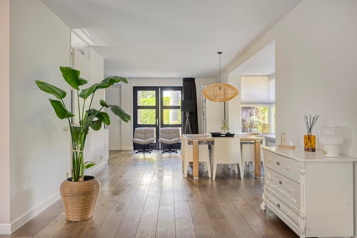 Photo 11 of Korenbloem 13