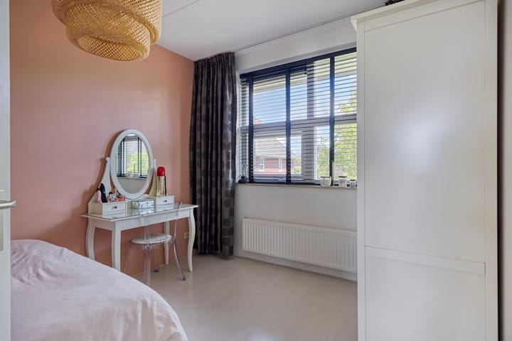 Photo 23 of Korenbloem 13