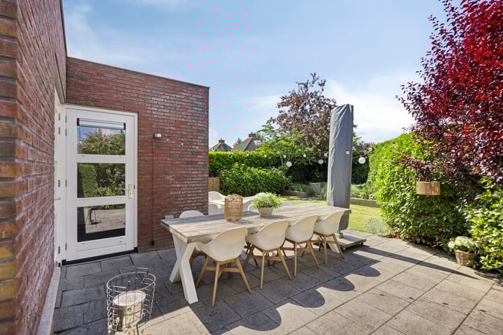 Photo 35 of Korenbloem 13