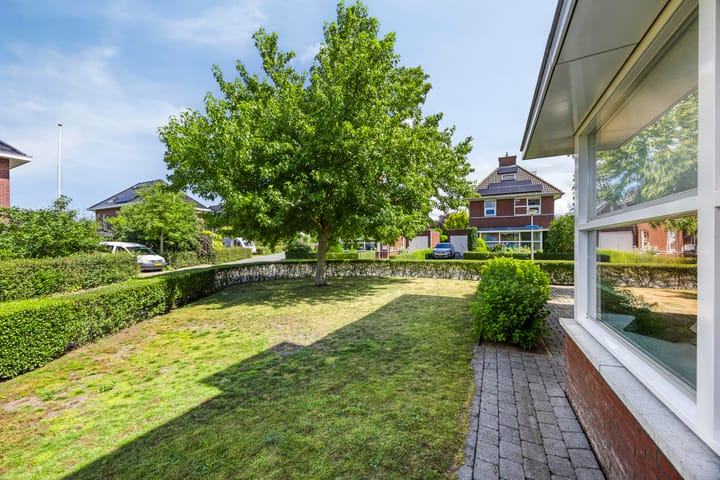 Photo 40 of Korenbloem 13