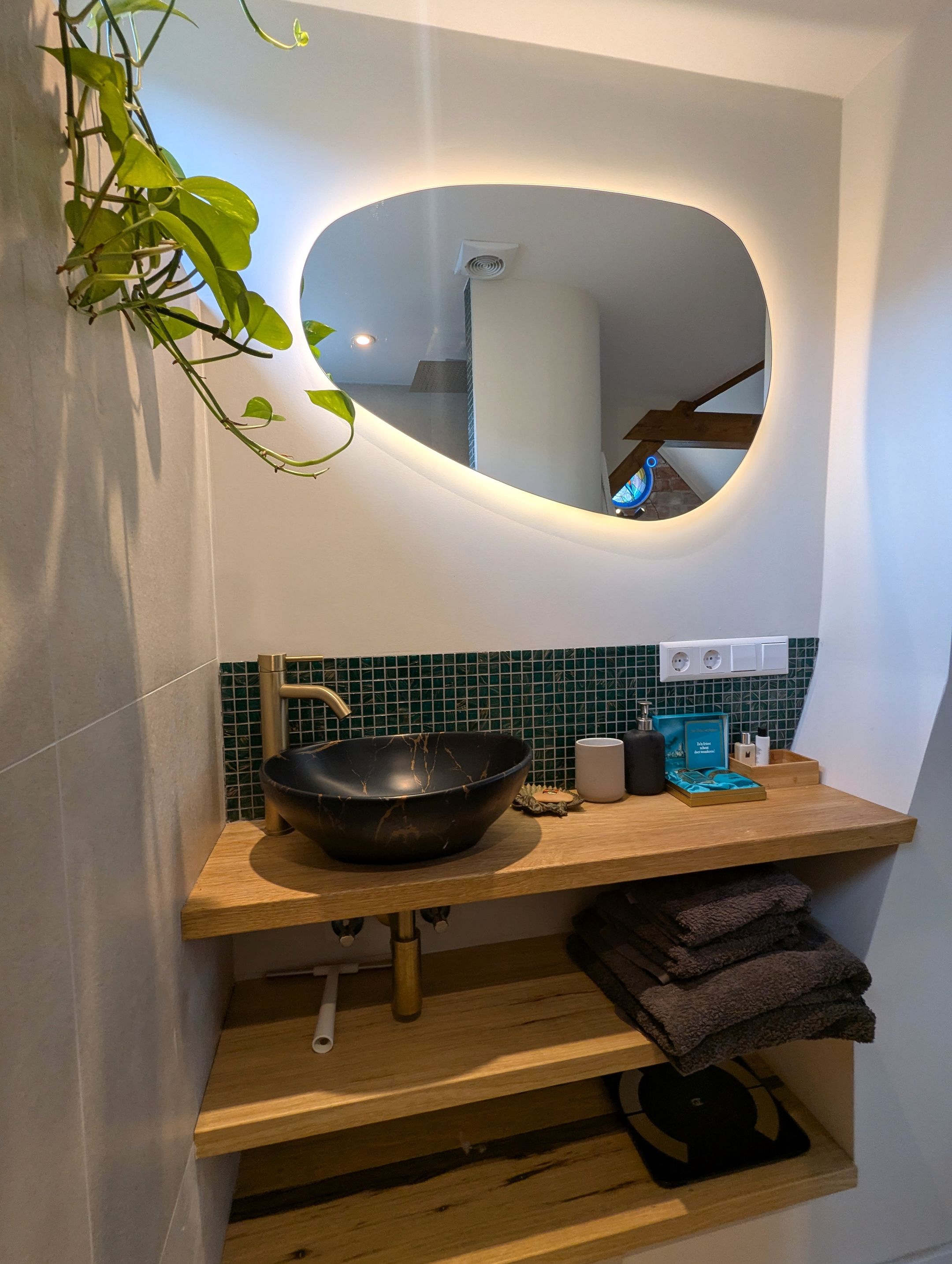 Foto 15 van Laarderweg 86