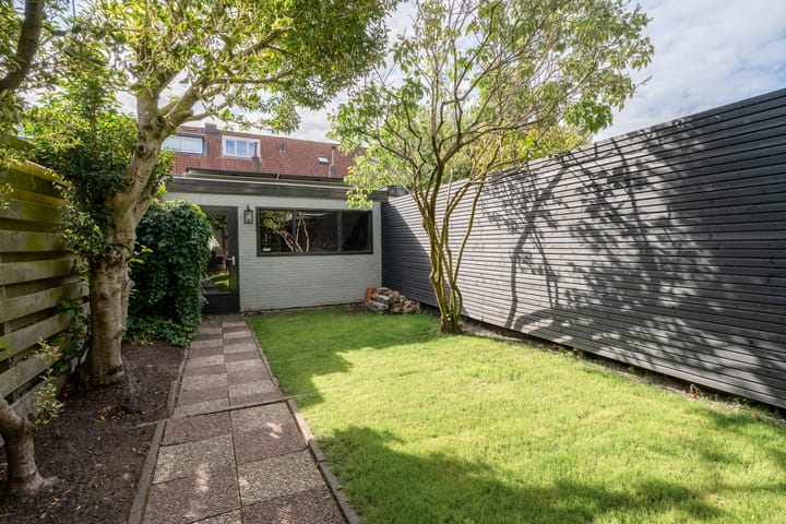 Photo 25 of Nuijtsstraat 13