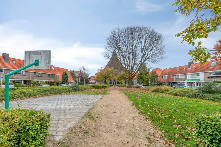 Photo 36 of Pastoor van Arsplein 27