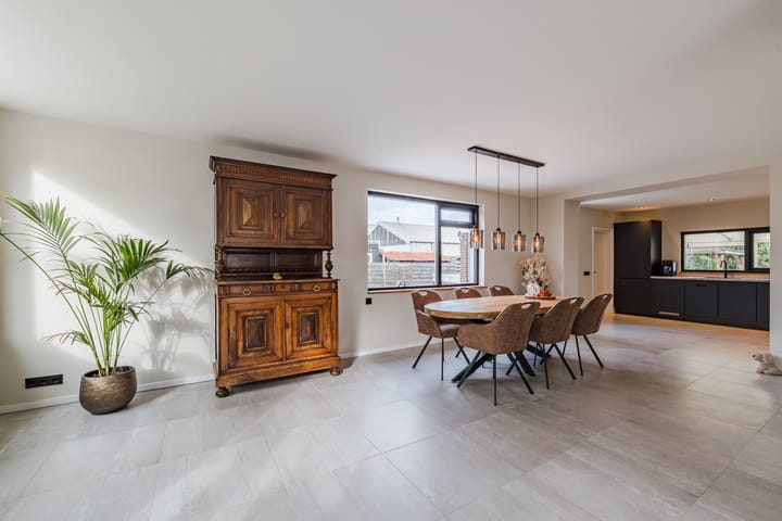 Photo 9 of Oosterstraat 41