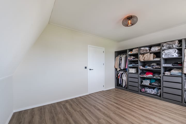 Photo 24 of Oosterstraat 41