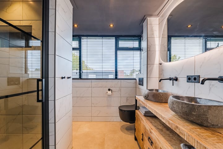 Photo 27 of Oosterstraat 41