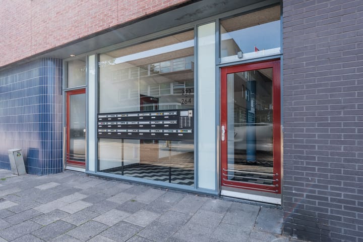 Photo 28 of Anne Frankstraat 244