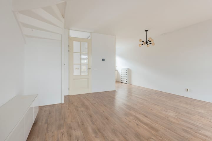 Photo 6 of Olle Kapoenstraat 11