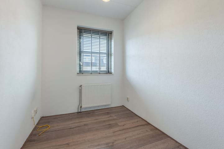 Photo 19 of Olle Kapoenstraat 11