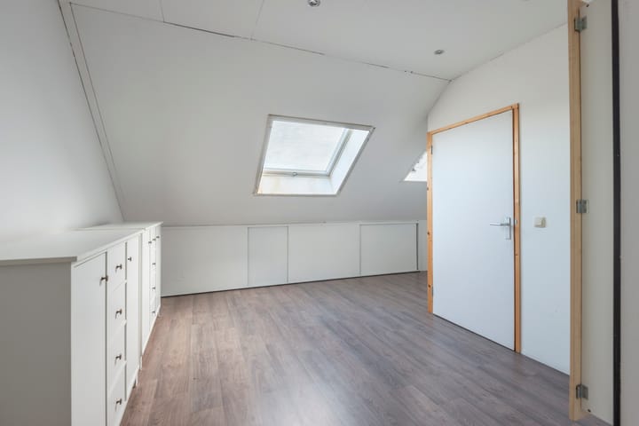 Photo 21 of Olle Kapoenstraat 11