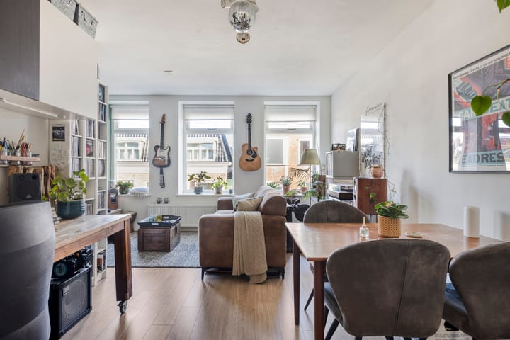 Photo 9 of Oosterweg 93-A