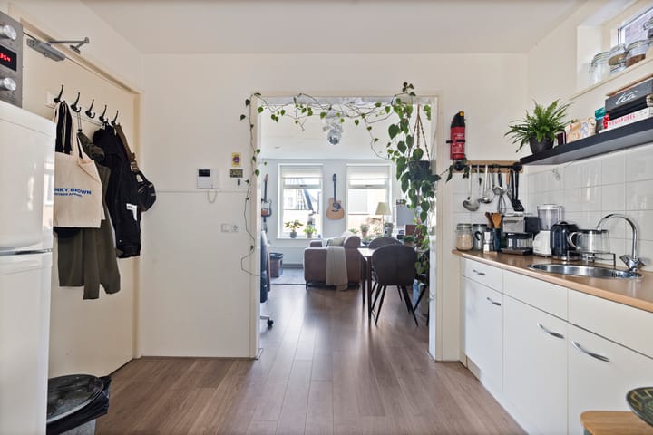 Photo 16 of Oosterweg 93-A