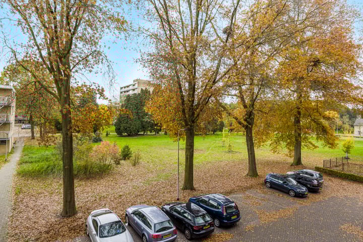 Photo 34 of Malvert 6851