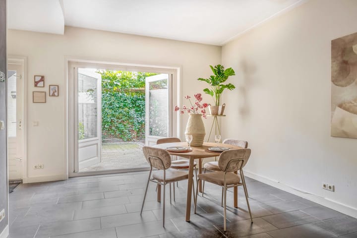 Foto 17 van Weg naar Laren 84