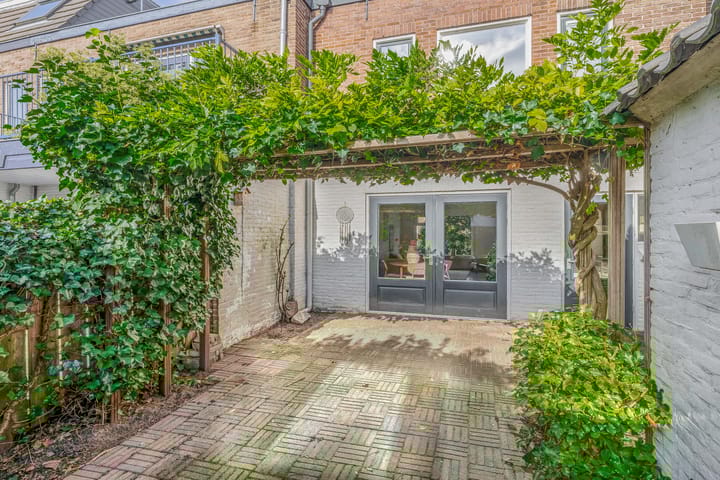 Foto 32 van Weg naar Laren 84