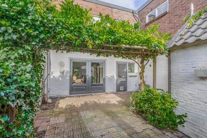 Foto 33 van Weg naar Laren 84